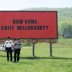 Trzy billboardy za Ebbing, Missouri: tajemnica mordercy Angeli